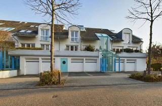 Wohnung kaufen in 68199 Neckarau, Charmante Galeriewohnung mit Dachterrasse in top Wohnlage