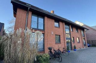 Wohnung kaufen in 25335 Elmshorn, Bezugsfreie Dachgeschosswohnung mit PKW-Stellplatz in beliebter Lage