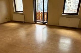 Wohnung kaufen in 66663 Merzig, Gemütliche ETW mit Südbalkon direkt am Seffersbach in Merzig zu verkaufen!