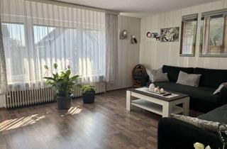 Wohnung kaufen in 76287 Rheinstetten, Provisionsfrei! Helle und praktisch geschnittene 4-Zimmer-ETW mit Balkon, Einbauküche + Stellplatz!