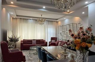 Wohnung kaufen in 50354 Hürth, Stilvoll sanierte 3-Zimmer-Erdgeschosswohnung mit großer Terrasse und hochwertiger Ausstattung