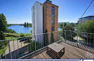 Loft kaufen in 12555 Köpenick, Wohnen am Wasser: Exklusive Loftwohnung mit Spreeblick, Kaminflair & 2 Tiefgaragenstellplätzen
