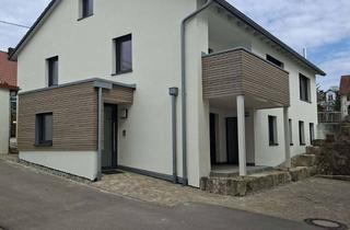 Wohnung mieten in Gutenzeller Straße 19, 88477 Schwendi, 3 Zimmer Wohnung mit Balkon in Schwendi