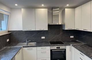 Wohnung mieten in 72555 Metzingen, Attraktive 4-Zimmer Wohnung mit EBK |Terasse| Wintergarten in Metzingen