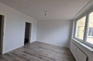 Wohnung mieten in Hustadtring 151, 44801 Querenburg, Single-Appartement in fußläufiger Nähe an der RUB *Bochum-Querenburg*