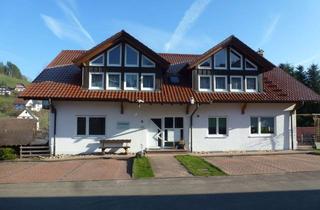 Wohnung mieten in Lochweg, 72270 Baiersbronn, Gepflegte 3-Zimmer Erdgeschosswohnung mit Balkon in Baiersbronn