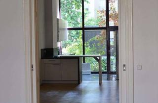 Wohnung mieten in 60325 Westend-Süd, Westend: Stilaltbau mit privatem Garten