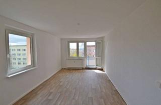 Wohnung mieten in John-Schehr-Straße 24, 06526 Sangerhausen, 3-Raum, 2 Bäder, Dusche+Badewanne, Balkon, neu renoviert! Bezug ab sofort möglich!