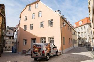 Wohnung mieten in Spitalgasse, 95444 City, Im Herzen von Bayreuth: Stilvolle vollmöblierte 2-Zimmer-Dachgeschosswohnung mit Balkon