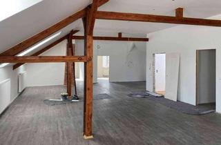 Wohnung mieten in Schulstraße, 94239 Ruhmannsfelden, Einzigartige Dachgeschoss-Wohnung mit Dachterrasse