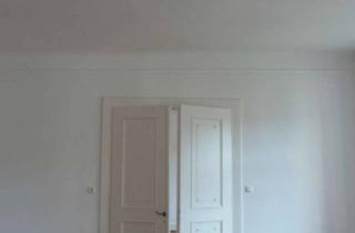 Wohnung mieten in Schloßplatz, 63916 Amorbach, Historische Fassade - Modernes Wohnen