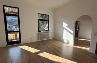 Wohnung mieten in Uhlandstraße 24, 75323 Bad Wildbad, frischsanierte 2-Zimmerwohnung direkt in Bad Wildbad mit zwei Balkonen, märchenhaftes Wohnen!