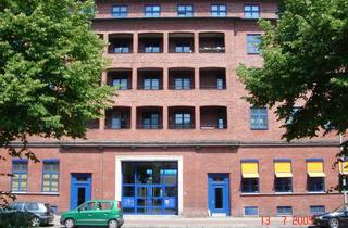 Wohnung mieten in Ehrenbergstraße 44, 22767 Altona-Altstadt, Altona-Altstadt: Schöne, sanierte & gut geschnittene 2 Zimmerwohnung mit EBK