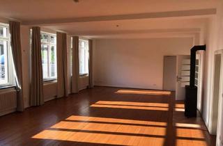 Wohnung mieten in 65329 Hohenstein, Lichtdurchflutete Wohnung in einem historischen Gebäude