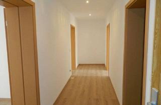 Wohnung mieten in Flughafenstraße, 04435 Schkeuditz, Frisch renovierte 3‑Zimmer‑Wohnung mit Balkon