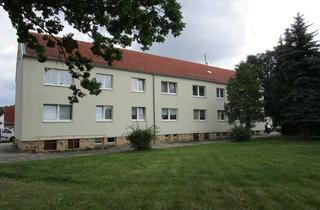 Wohnung mieten in Straße Des Aufbaus, 04808 Falkenhain, // RUHIGES WOHNUMFELD // 3 ZIMMER IM EG //