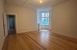 Wohnung mieten in Kaiserdamm, 14057 Charlottenburg, TEILGEWERBLICHE ANMIETUNG - Hochparterre Altbau Wohnung mit 2,5 Zimmern