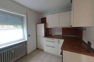 Wohnung mieten in Schmalgasse, 63856 Bessenbach, Helle 3,5-Zimmer-Wohnung mit Balkon, Garage, EBK & Keller