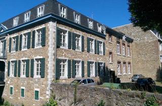 Wohnung mieten in In Der Schart, 52222 Stolberg, Großzügige 2-Zimmer-Wohnung in historischem Kupferhof