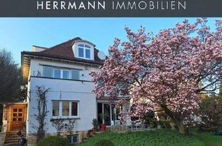 Villa kaufen in 70736 Fellbach, Fabrikantenvilla im Herzen von Fellbach – mit traumhaftem Gartenparadies und Teich