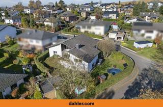 Einfamilienhaus kaufen in 34376 Immenhausen, Großzügiges Einfamilienhaus mit Einliegerwohnung in bester Lage