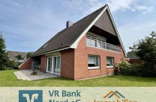 Einfamilienhaus kaufen in 25821 Breklum, Charmantes Einfamilienhaus mit idyllischem Garten und Doppelgarage - Platz für die gesamte Familie