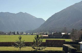 Haus kaufen in 83700 Rottach-Egern, Luxusanwesen mit traumhaftem Bergblick