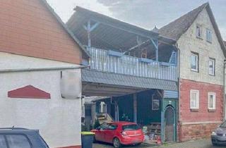 Haus kaufen in 35457 Lollar, Zwei Gebäude, viele Möglichkeiten - vielseitiges Ensemble mit Perspektive in Lollar