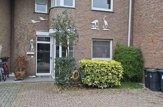 Haus kaufen in Im Eschenholz 21, 47495 Rheinberg, IMMOKONZEPT-NIEDERRHEIN: 2 Balkone, 2 Bäder, Terrasse überdacht, Garage, 2 Stellplätze am Haus.....