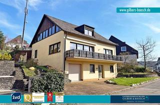 Einfamilienhaus kaufen in 54320 Waldrach, Waldrach: Freistehendes Einfamilienhaus mit Garage und großzügigem Garten in schöner Höhenlage