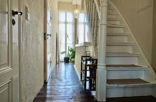 Haus kaufen in 06484 Quedlinburg, Einzeldenkmal sucht Liebhaber - Terrasse und Einbauküche inklusive