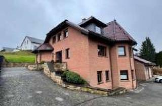 Einfamilienhaus kaufen in 54570 Neroth, Freistehendes Einfamilienhaus mit Doppelgarage in Neroth