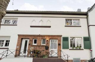 Haus kaufen in 47475 Kamp-Lintfort, Reihenmittelhaus mit historischem Flair in Kamp-Lintfort