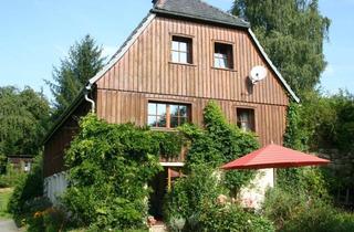 Mehrfamilienhaus kaufen in 01848 Hohnstein, Historisches Mehrfamilienhaus mit Bauernhof-Charme in der Sächsischen Schweiz