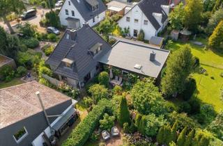 Haus kaufen in 23611 Bad Schwartau, Zwei Häuser auf 1.026 m² in Toplage von Bad Schwartau – Rohdiamant mit Potenzial