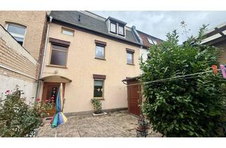 Haus kaufen in 39439 Güsten, Großzügiges Wohnhaus – vielseitig nutzbar in guter Lage von Güsten