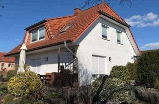 Einfamilienhaus kaufen in 18299 Laage, Großzügiges Einfamilienhaus mit Vollkeller in Laage