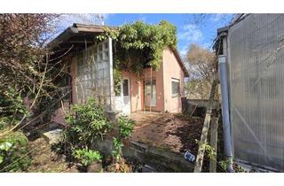 Einfamilienhaus kaufen in 69436 Schönbrunn, Renovierungsbedürftiges Einfamilienhaus mit Einliegerwohnung und großzügigem Grundstück zu veräußern