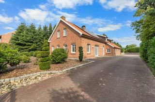 Haus kaufen in 26842 Ostrhauderfehn, Wunderschönes Landhaus mit historischem Charme und modernem Wohnkomfort in idyllischer Lage