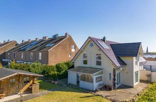 Haus kaufen in 23570 Travemünde, Travemünde: moderne DHH mit viel Platz + top Energieeffizienz