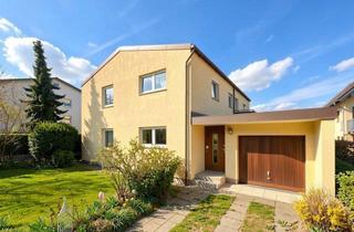 Doppelhaushälfte kaufen in 82110 Germering, Doppelhaushälfte mit Charme und viel Potenzial für Familien.