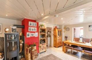 Einfamilienhaus kaufen in 75334 Straubenhardt, Zukunftssicher wohnen – Energieeffizientes Einfamilienhaus mit Photovoltaik & Wintergarten