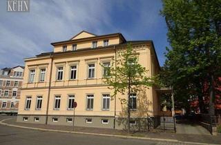 Wohnung mieten in Alte Reichenbacher Straße, 08056 Zwickau, Ab 01.07.26! Wenige Meter zum Zentrum und zum Schwanenteich - schöne Wohnung in Stadtvilla