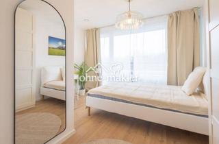 Wohnung mieten in Freischützstraße 110, 81927 München, Erstbezug nach Sanierung: 2er-WG mit Balkon in München