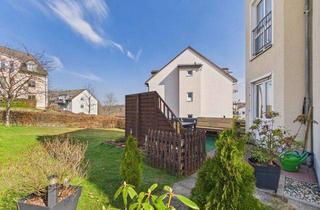 Wohnung mieten in Kastanienweg, 08228 Rodewisch, Helle Hochparterre Wohnung mit Terrasse & Garten in Rodewisch