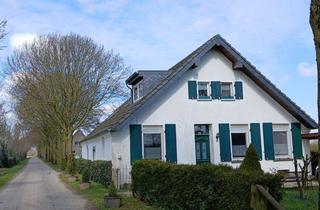 Doppelhaushälfte kaufen in 46446 Emmerich, Zwei Doppelhaushälften auf einem Grundstück – heute getrennt, morgen wieder vereint?