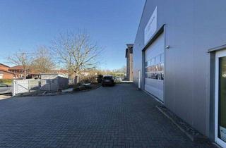 Anlageobjekt in 23701 Eutin, Neuwertige Lagerhalle mit Bürotrakt im Gewerbegebiet von Eutin zu verkaufen