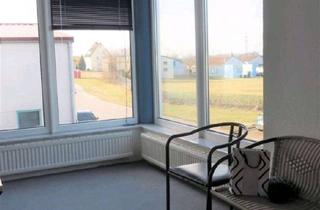 Büro zu mieten in 73457 Essingen, Büro/Praxisfläche im Obergeschoss – ideal auch als Showroom – in Essingen zu vermieten