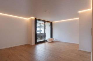 Wohnung kaufen in Doktor-Böttcher-Straße 35, 81245 München, Stilvolle, kernsanierte Designwohnung mit Balkon & Tiefgarage in ruhiger Bestlage von Obermenzing