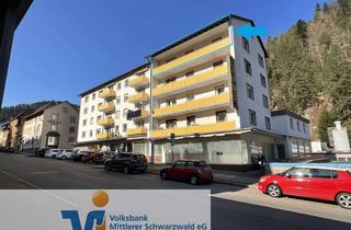 Wohnung kaufen in 78098 Triberg, Wohnen mit Potenzial – 3-Zimmer-Eigentumswohnung in zentraler Lage von Triberg!